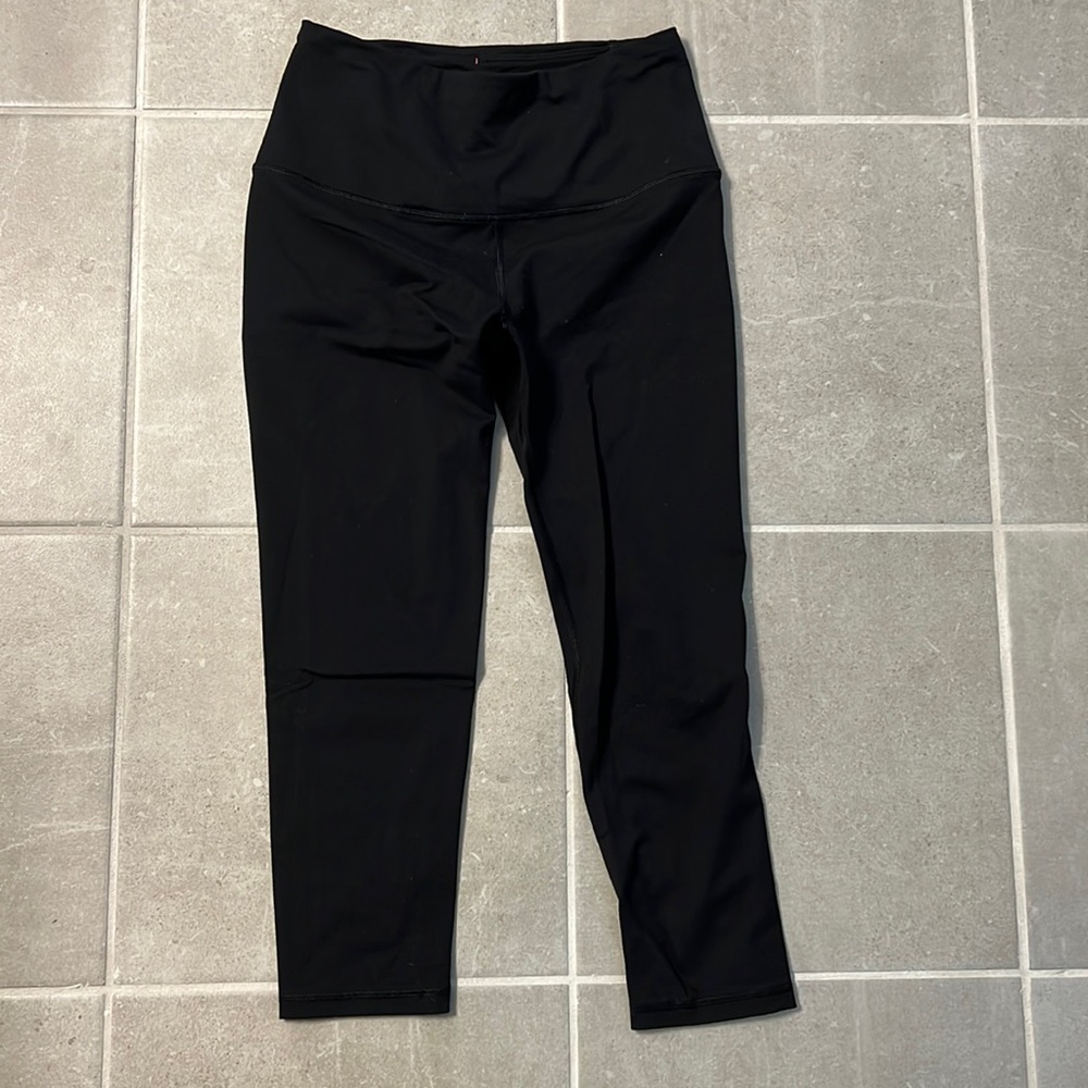 Victoria’s Secret capri yoga pants